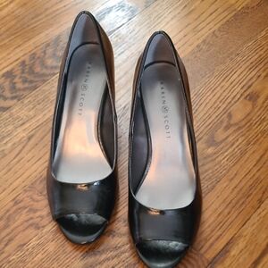 Karen Scott Black Peep Toe Heels